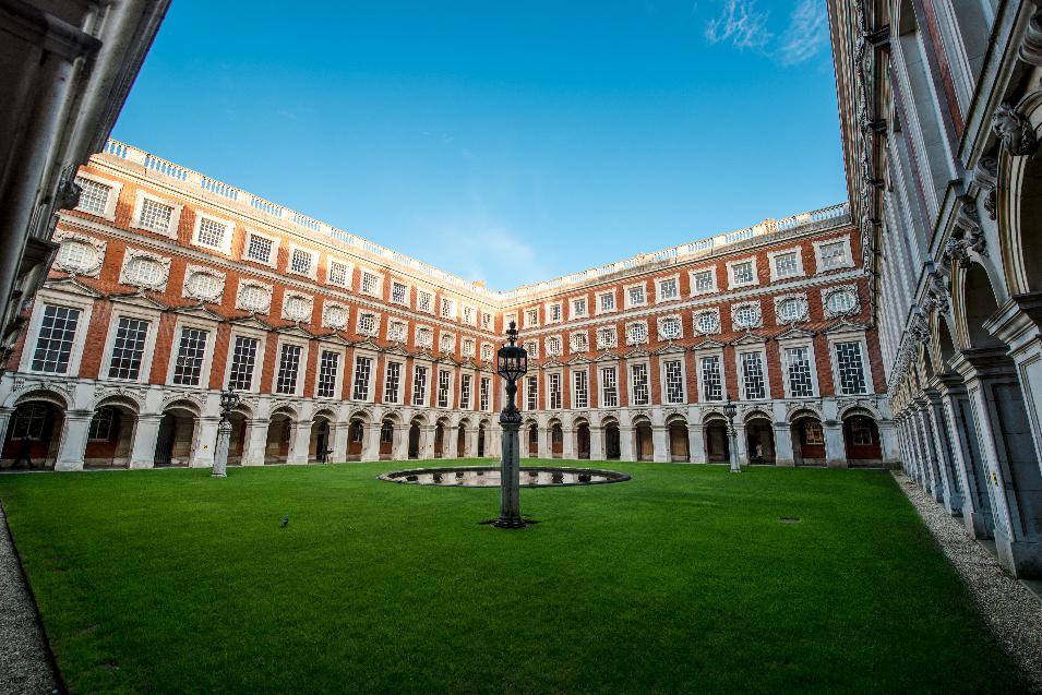 Fountain Court